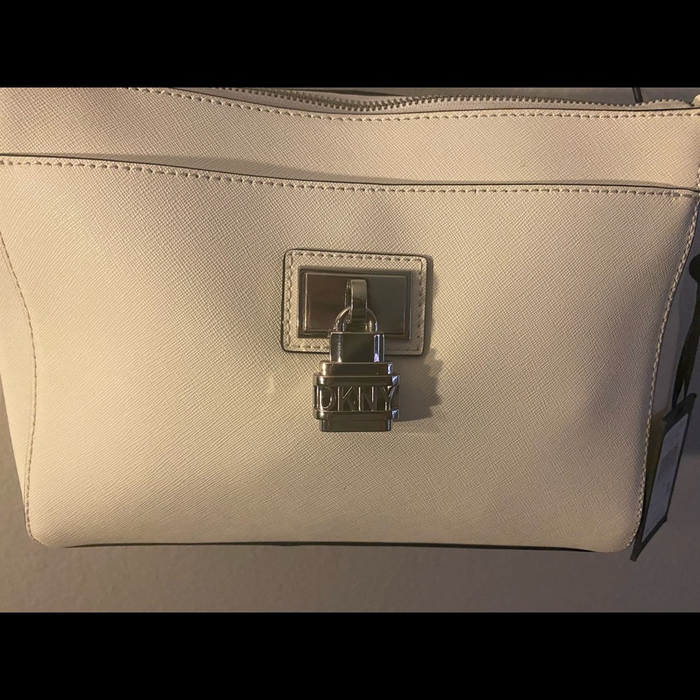 NWT DKNY Purse - Picture 4 of 11